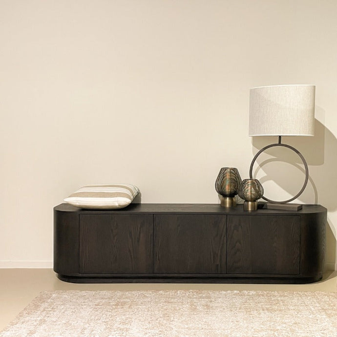 Japandi staand TV-meubel Novu met ronde zijkanten en invallende plint 180cm - zwartbruin espresso Houtenmeubelshop