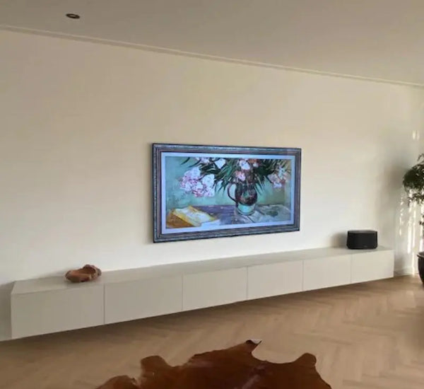 TV-meubel hangend zandkleur MDF met klepdeurtjes