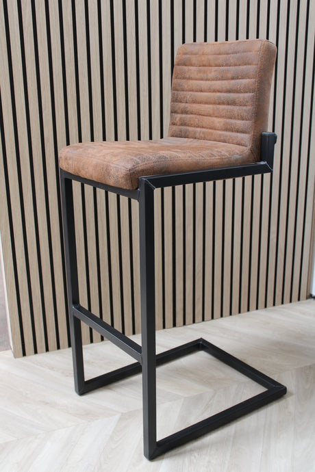 Showroom Barkruk Cannes Vintage Cognac (stof) Houtenmeubelshop